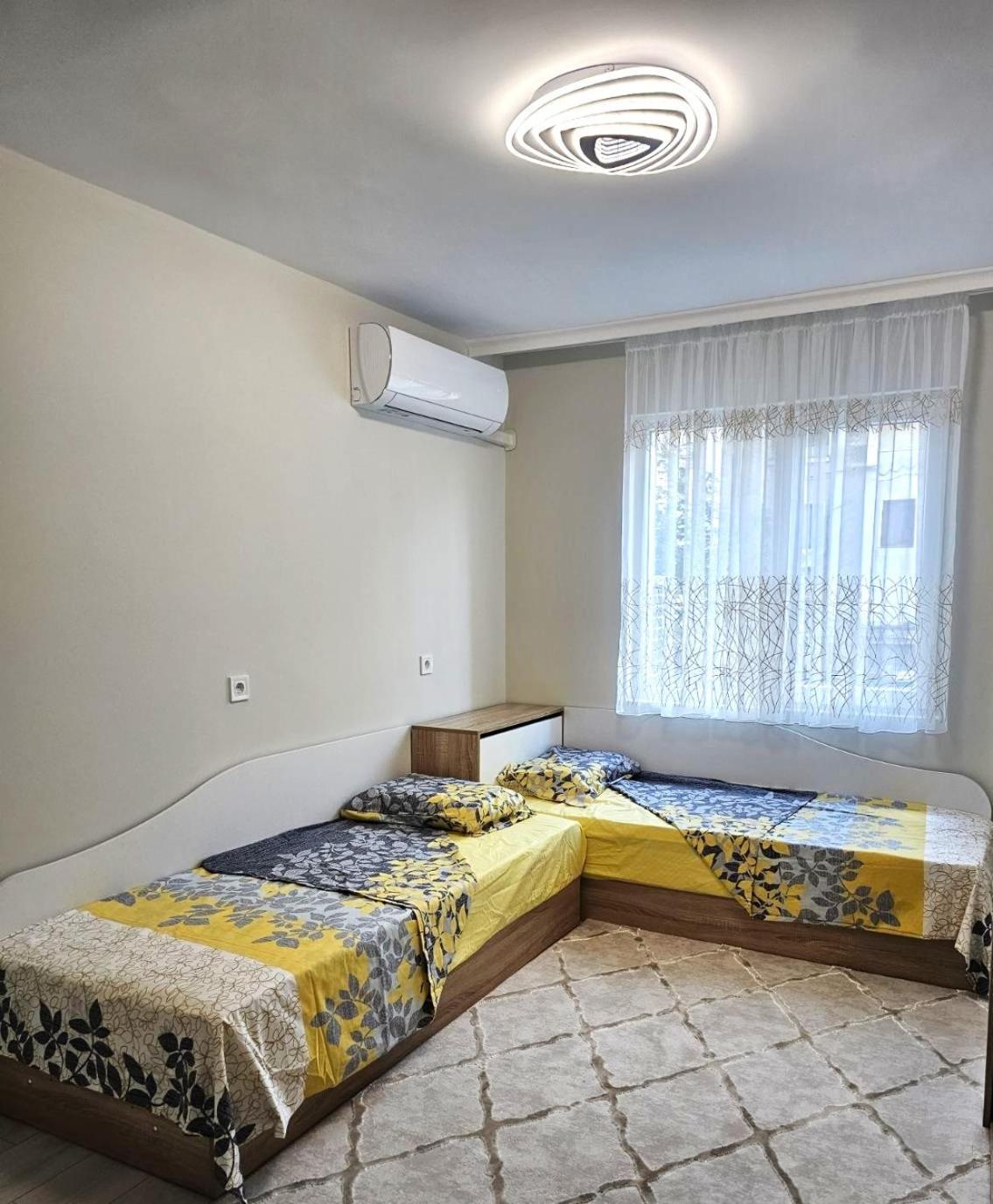 Apartment Bohemi With Free Parking Burgas City Exteriér fotografie